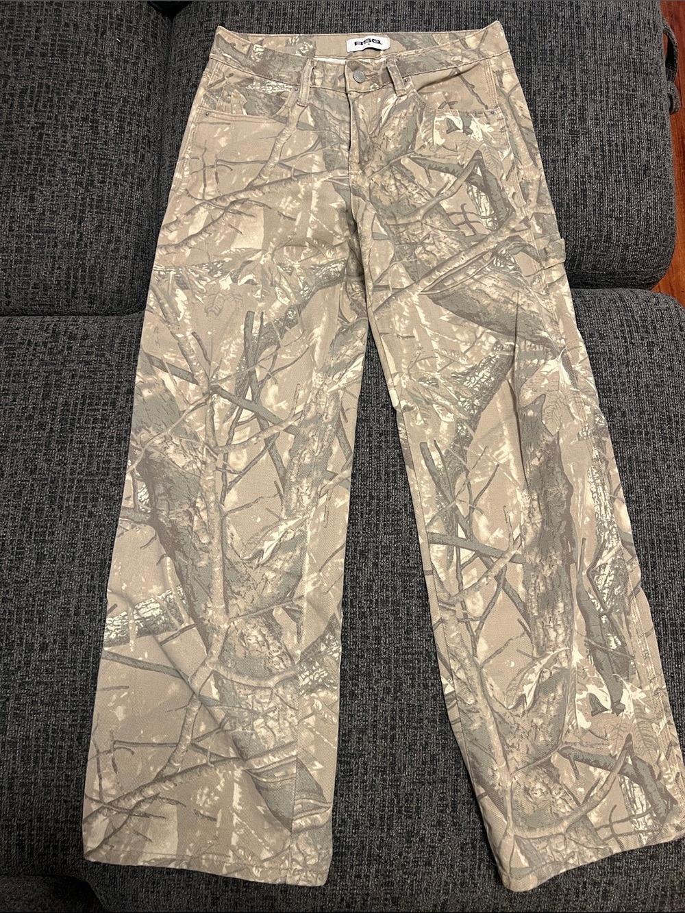 RealtreeTan Beige Camo Cargo Pants size 26 women’s